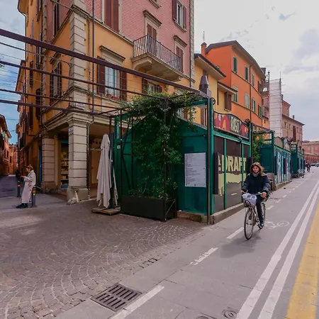 Borgo Cantarana * Bologna